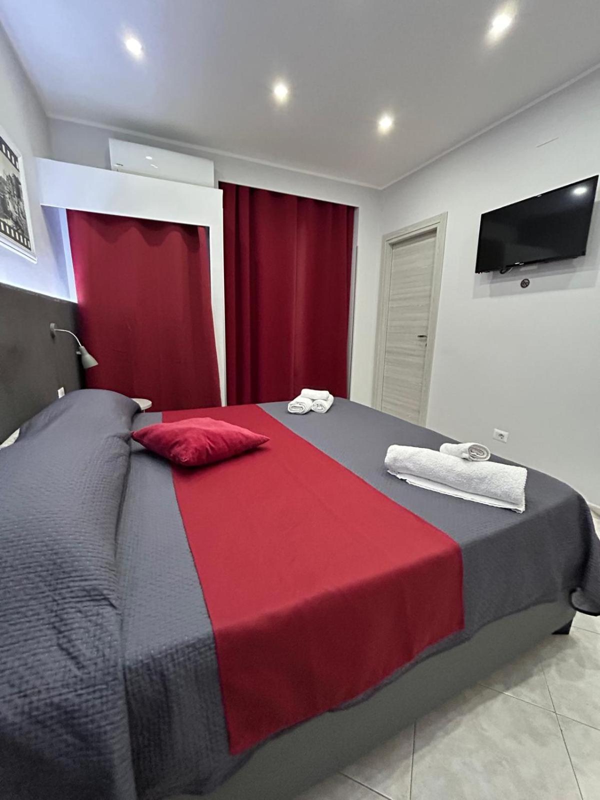 Pacini 88 Rooms And Apartment Catania Centro Exterior foto